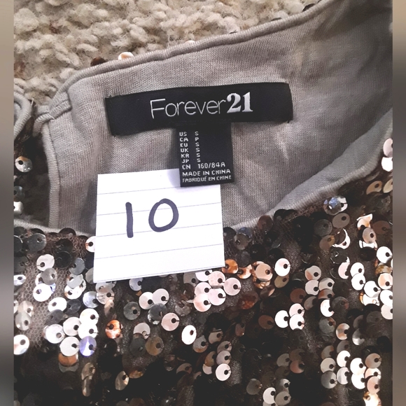 FOREVER 21 - Gold Sequence - Size Small - Picture 3 of 3